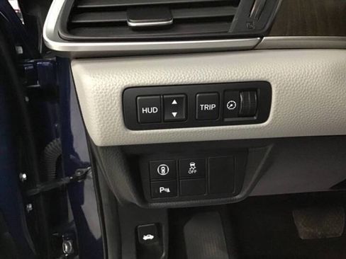 Used 2020 Honda Accord Touring image 19