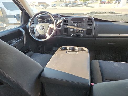 Used 2011 GMC Sierra 2500 SLE image 10