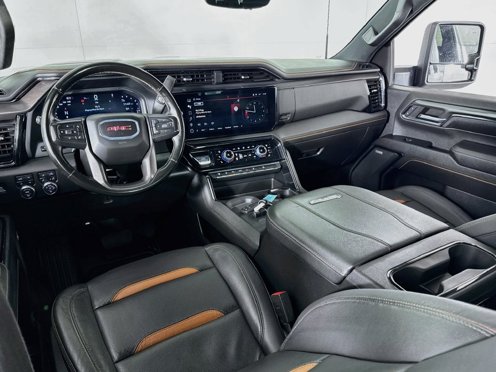 Used 2024 GMC Sierra 2500 AT4 w/ Technology Package AWD/4WD image 36