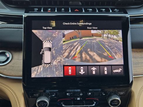 New 2025 Jeep Grand Cherokee L Summit image 18