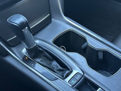 Used 2019 Honda Accord Sport image 22