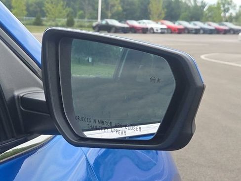 Used 2024 Chevrolet Equinox LT FWD image 6