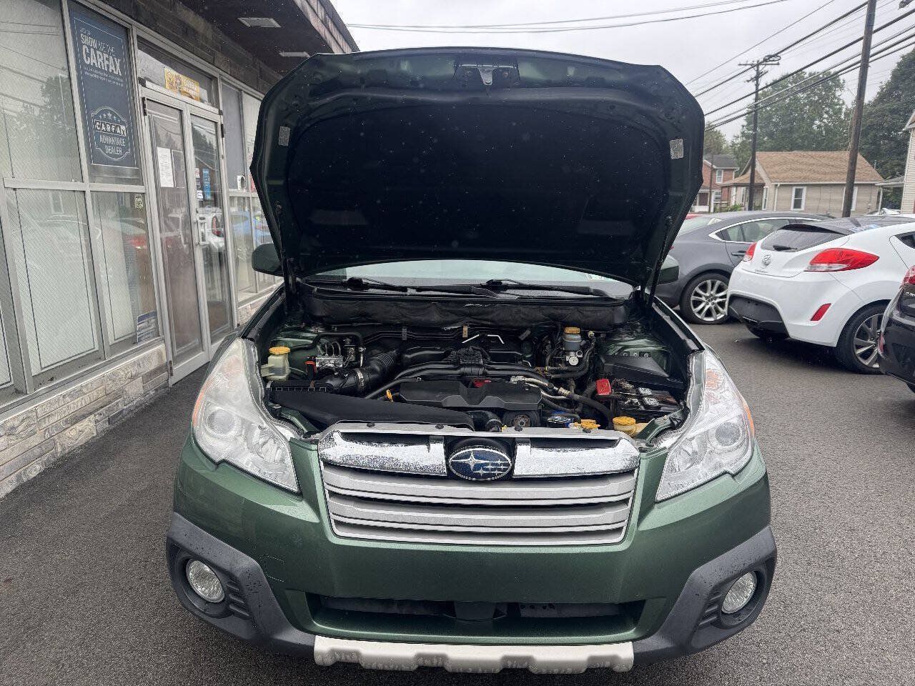 Used 2014 Subaru Outback 2.5i Limited AWD/4WD image 7