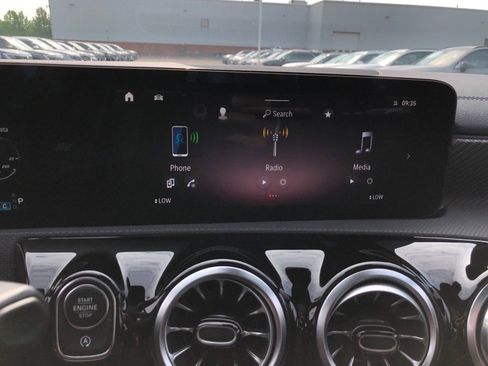 Used 2025 Mercedes-Benz CLA 250 4MATIC image 22