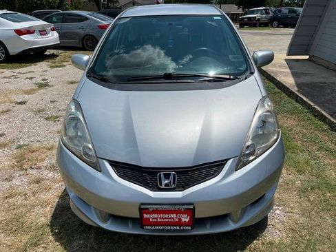 Used 2011 Honda Fit Sport image 2
