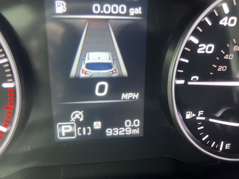 Used 2025 Subaru Crosstrek 2.0i Premium w/ Convenience Package #2 image 9