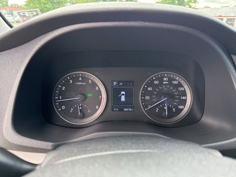 Used 2016 Hyundai Tucson Sport AWD/4WD image 25