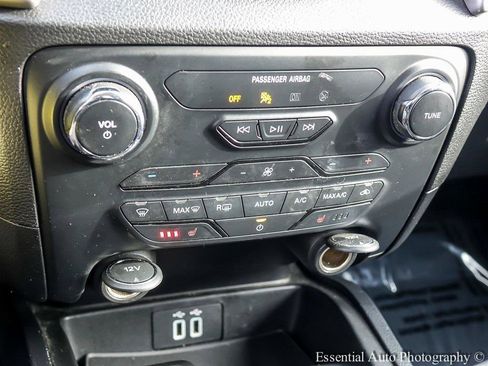 Used 2019 Ford Ranger XLT w/ Equipment Group 302A Luxury image 18