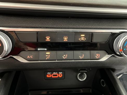 Used 2024 Nissan Altima 2.5 SV AWD/4WD image 51