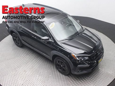 Used 2022 Honda Pilot TrailSport image 3