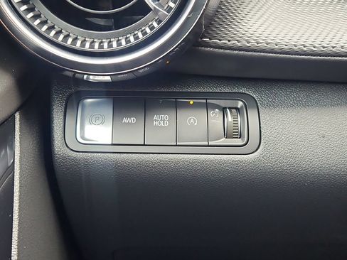 Used 2026 Chevrolet Equinox LT w/ Convenience Package II AWD/4WD image 17