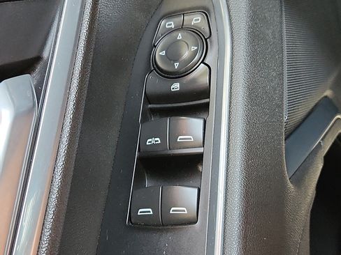 Used 2025 Chevrolet Silverado 2500 LT AWD/4WD image 17