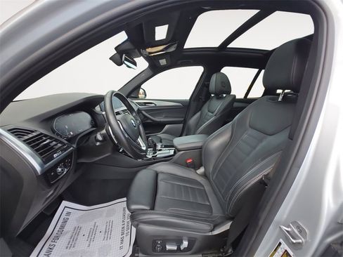 Used 2021 BMW X3 xDrive30e w/ Premium Package image 9