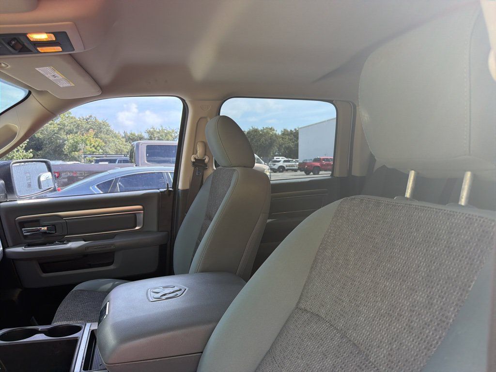 Used 2015 RAM 1500 Big Horn RWD image 10