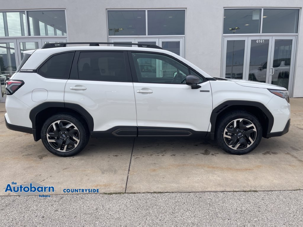 Used 2026 Subaru Forester Premium AWD/4WD image 6