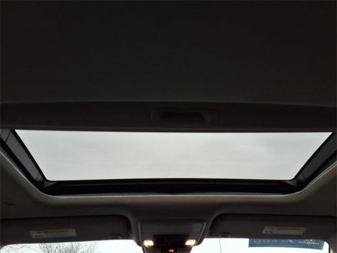 Certified 2024 Honda Accord EX-L image 5