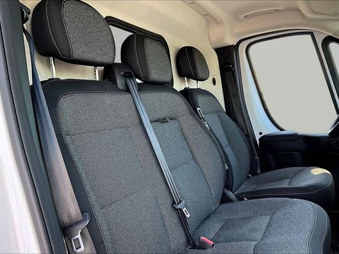 Used 2024 RAM ProMaster 2500 FWD image 24