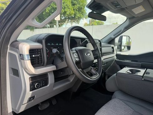 Used 2024 Ford F250 XLT AWD/4WD image 14