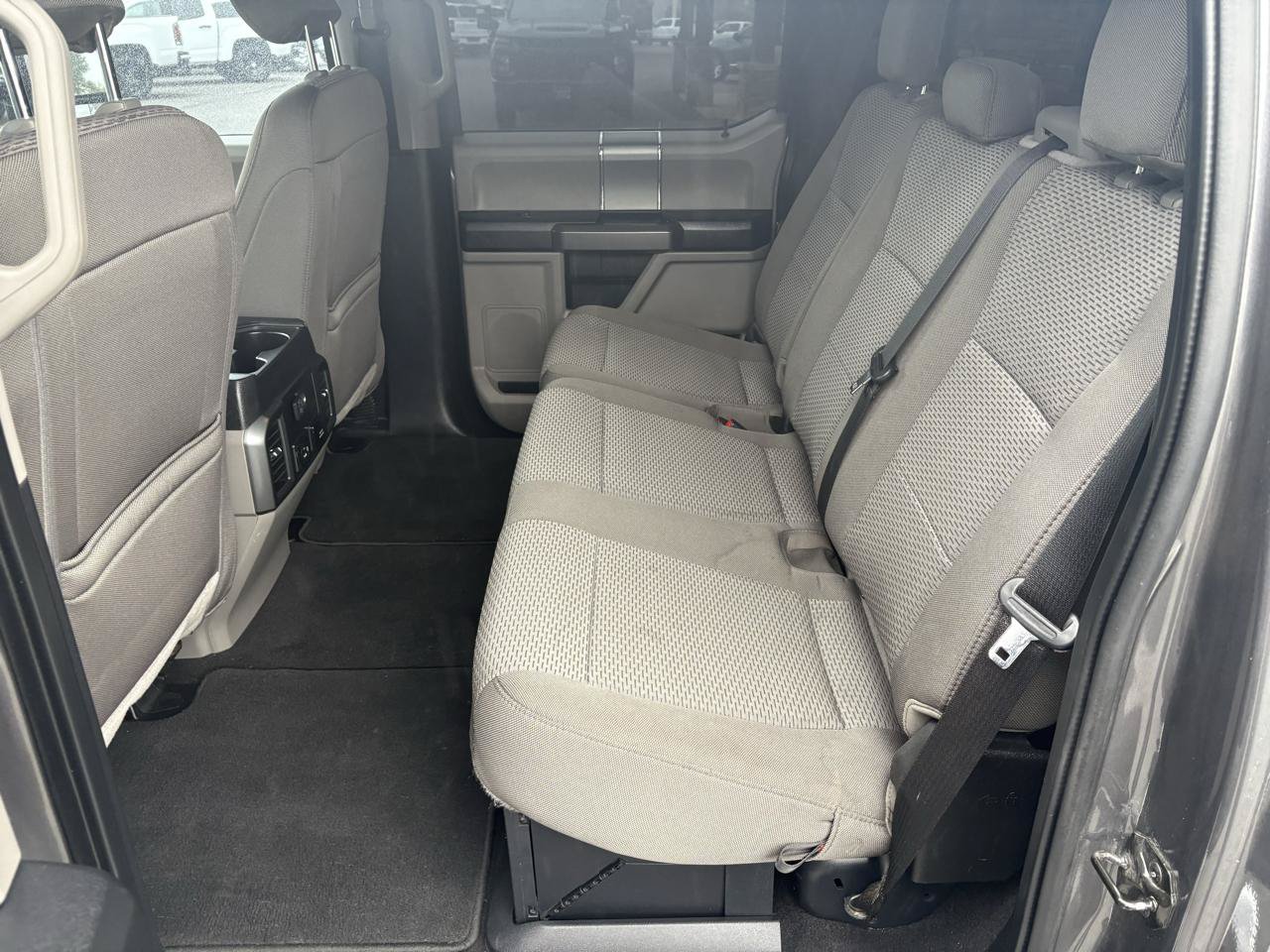 Used 2021 Ford F250 XLT w/ XLT Premium Package AWD/4WD image 16
