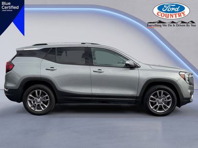 Used 2023 GMC Terrain SLT