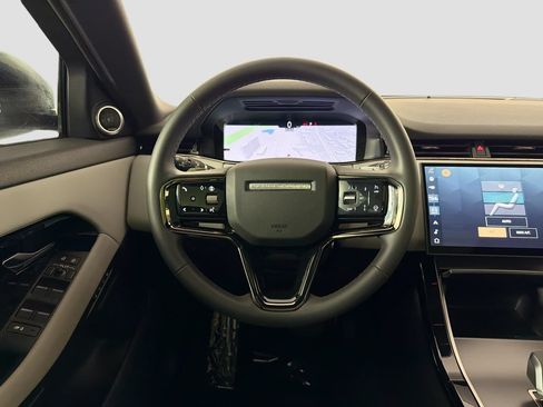 Used 2026 Land Rover Range Rover Evoque S AWD/4WD image 23