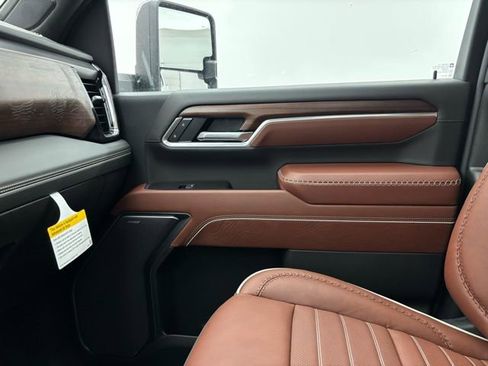 New 2026 GMC Sierra 2500 Denali Ultimate image 45