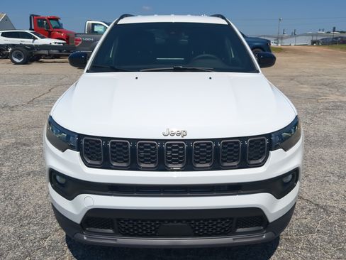 New 2026 Jeep Compass Latitude AWD/4WD image 7