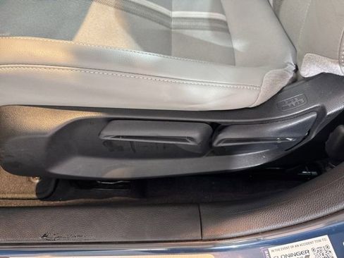 Used 2025 Honda Civic Sport image 22