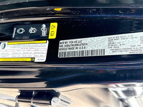 Used 2021 Jeep Gladiator Sport image 20