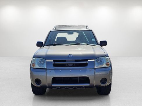 Used 2004 Nissan Frontier XE w/ (PWR) Pwr Pkg image 2