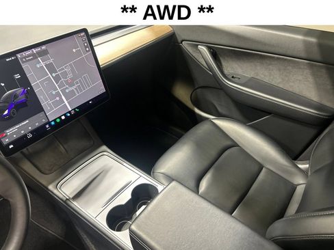 Used 2021 Tesla Model Y Performance AWD/4WD image 9