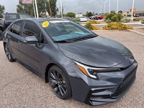Certified 2024 Toyota Corolla SE FWD image 9