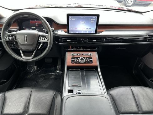 Used 2021 Lincoln Aviator Reserve w/ Class IV Trailer Tow Package RWD image 19