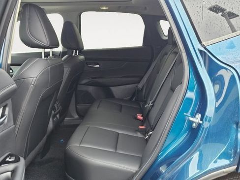 Used 2025 Nissan Murano SL AWD/4WD image 18