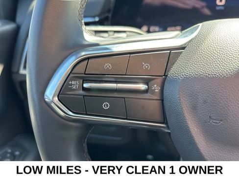 Used 2025 Chevrolet Suburban Z71 AWD/4WD image 8