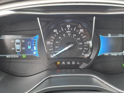 Used 2018 Ford Fusion S FWD image 28