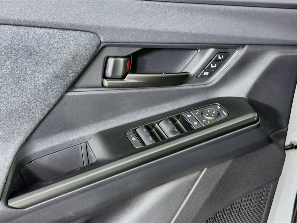 New 2026 Toyota C-HR AWD/4WD image 22