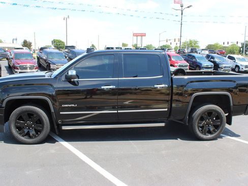 Used 2018 GMC Sierra 1500 Denali w/ Denali Ultimate Package AWD/4WD image 5