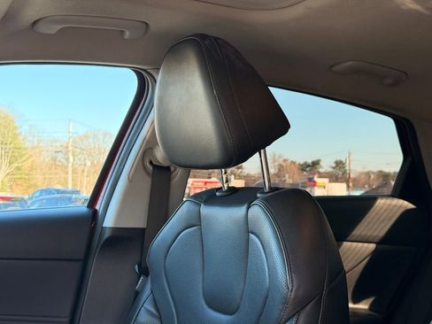 Used 2023 Hyundai Elantra Limited image 26