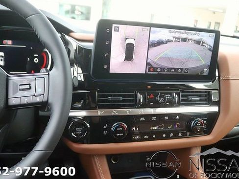 New 2026 Nissan Pathfinder Platinum w/ Cargo Package FWD image 20