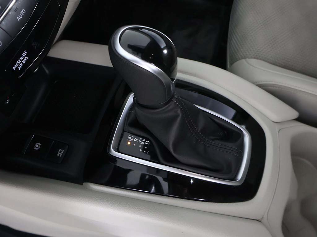 Used 2022 Nissan Rogue Sport SV w/ Technology Package AWD/4WD image 45
