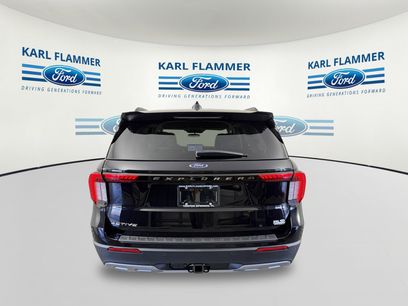 New 2026 Ford Explorer Active w/ Active Comfort Package