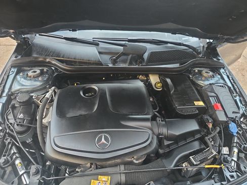 Used 2014 Mercedes-Benz CLA 250 CLA 250 4dr Sedan w/ Premium 1 Package image 29