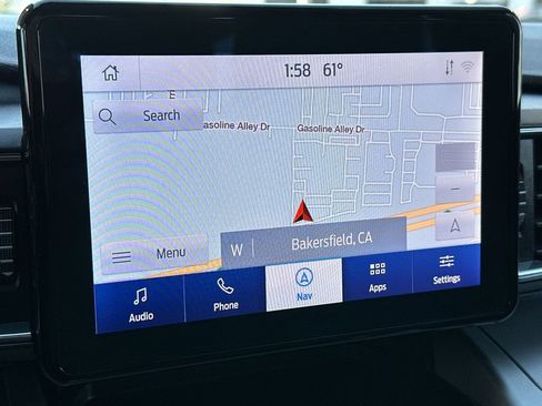 Certified 2022 Ford Explorer XLT w/ Equipment Group 202A image 20