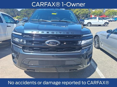 Used 2023 Ford Expedition Limited AWD/4WD image 3