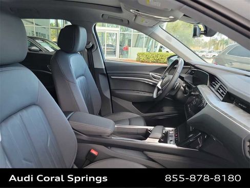 Certified 2022 Audi e-tron Premium Plus image 14