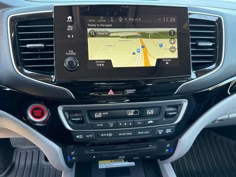 Used 2020 Honda Pilot Elite image 28