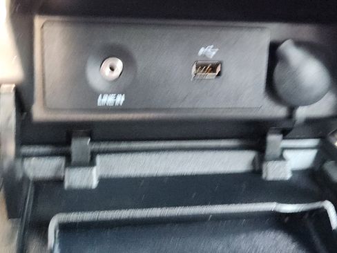 Used 2013 Ford F150 XLT w/ Luxury Equipment Group image 20