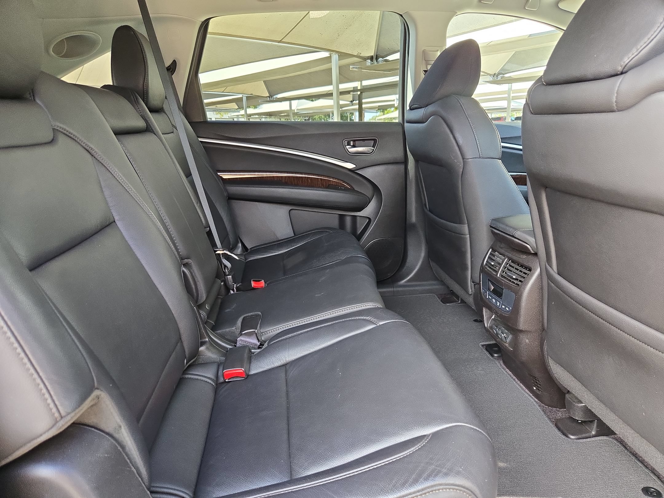 Used 2017 Acura MDX w/ Technology Package FWD image 24