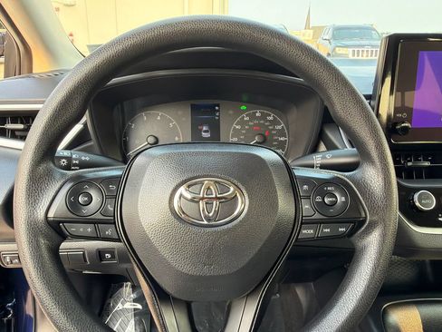 Used 2024 Toyota Corolla LE w/ LE Convenience Package FWD image 22